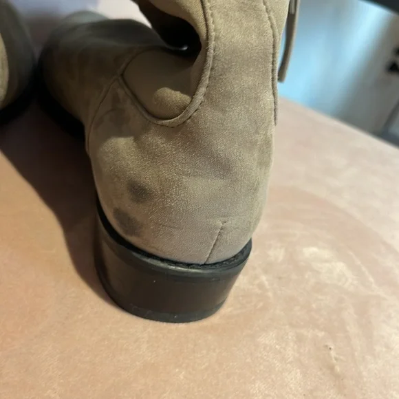 Stuart Weitzman Fringed 50/50 Boots - Picture 4 of 6